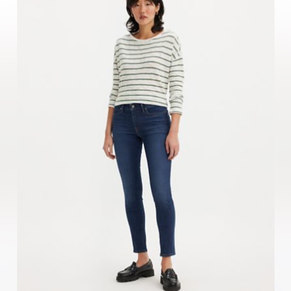 Levi 711 Skinny Jean